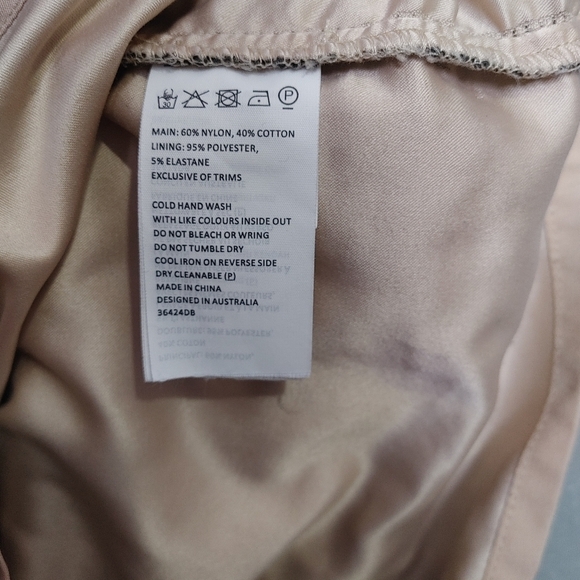 BARDOT Mila lace cold shoulder dress S - Picture 11 of 15